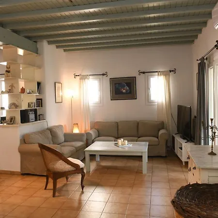 Holiday home Cycladic House At The Suburbs Of Naousa (Paros)