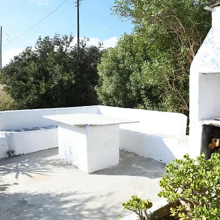 Cycladic House At The Suburbs Of Holiday home